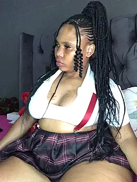 Anaelle24 online show from 02.21.25