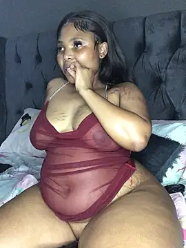 Anaelle24 online show from 03.13.25