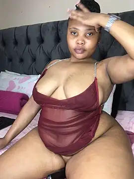 Anaelle24 online show from 02.26.26