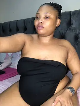 Anaelle24 online show from 02.28.26