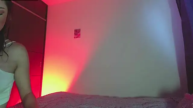 Imsophie collins online show from 12.17.24