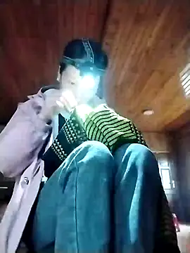 Snapshot of lytamye chatting on 12.06.24 lytamye online show from 12.06.24