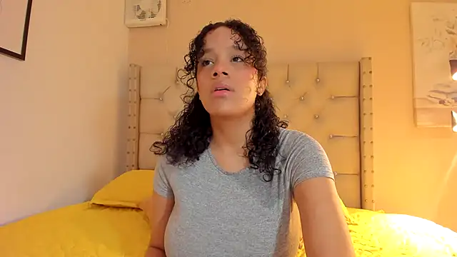 vanesasexyhot21 online show from 03.05.26