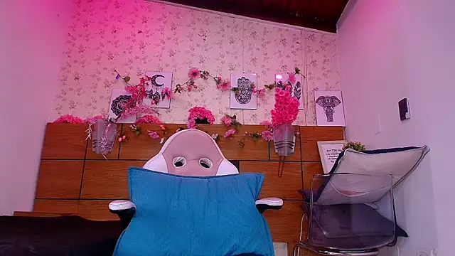 aisha sh online show from 09.20.25