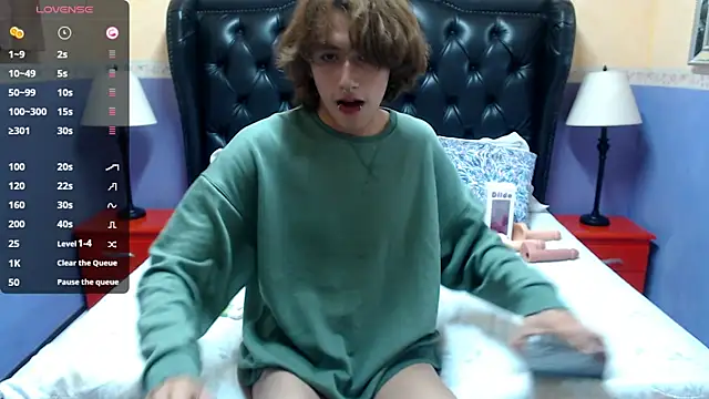 Stephan Queens online show from 01.17.25