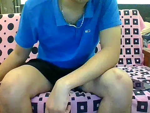 Snapshot of DelhiDick69 chatting on 05.29.26 DelhiDick69 online show from 05.29.26