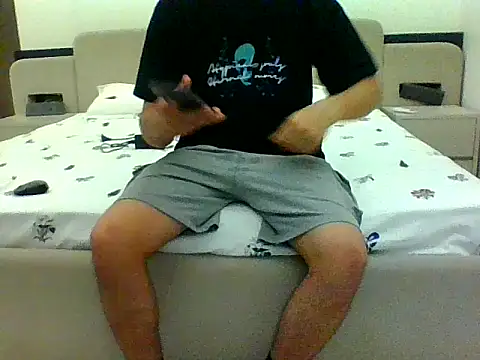 DelhiDick69 online show from 08.02.26