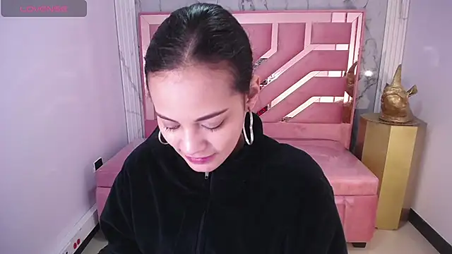 Snapshot of Tyna_ch chatting on 12.06.24 Tyna ch online show from 12.06.24