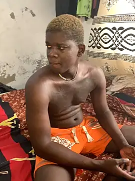 Snapshot of bad-boy-2002 chatting on 01.31.25 bad-boy-2002 online show from 01.31.25