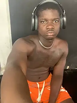 Snapshot of bad-boy-2002 chatting on 03.22.25 bad-boy-2002 online show from 03.22.25