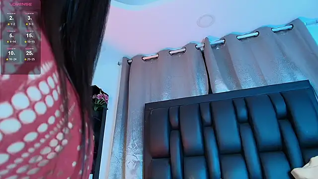 SaraRoy  online show from 05.13.26