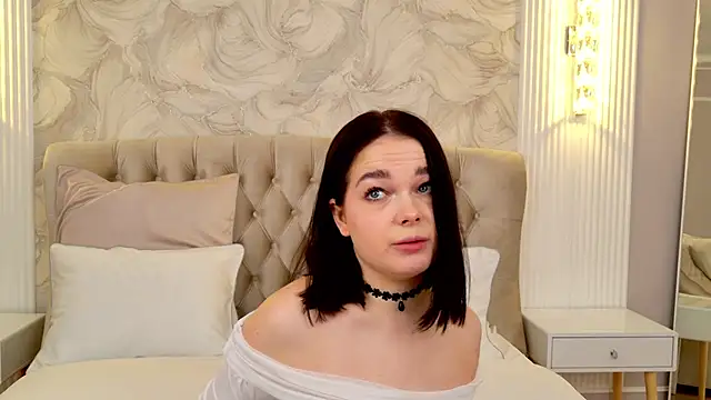 DeniseReese online show from 03.04.25