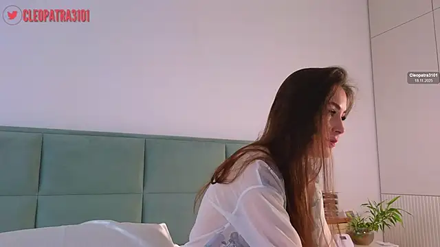 Cleopatra3101 online show from 11.18.25