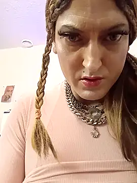 sissytrapdolly24 online show from 10.01.25