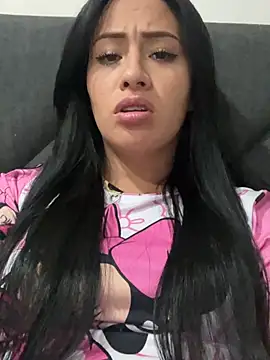 Sara luna  online show from 06.28.26