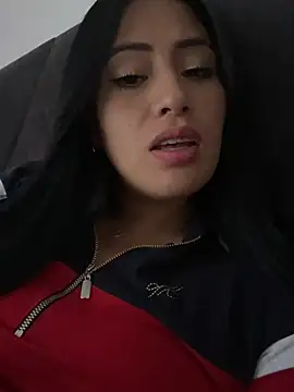 Sara luna  online show from 06.28.26