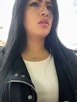 Sara luna  online show from 07.10.26