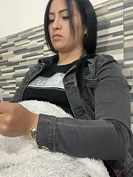 Sara luna  online show from 07.12.26