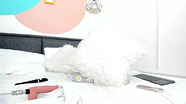 Hanna Stanx online show from 01.25.25