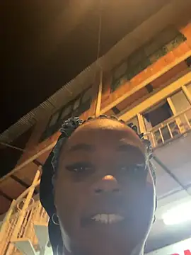 Snapshot of CiaraEbony chatting on 04.17.26 CiaraEbony online show from 04.17.26