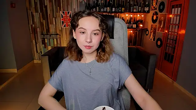 Snapshot of JasmineMilko chatting on 02.28.26 JasmineMilko online show from 02.28.26