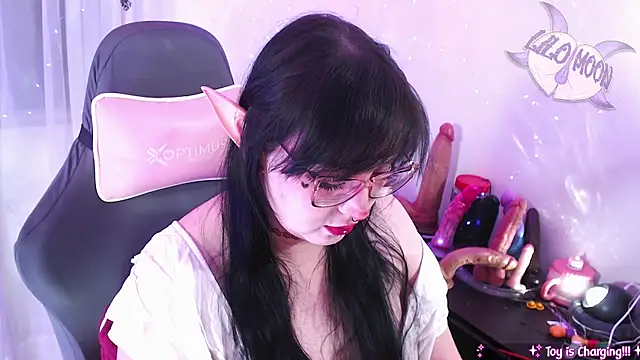 LiloMoon69 online show from 05.18.26