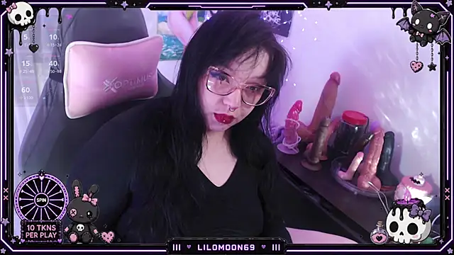 LiloMoon69 online show from 06.13.26