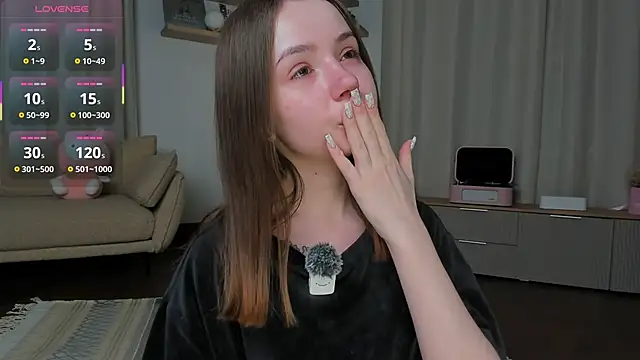 DominikaElis online show from 05.15.26