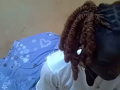 pretty vivy online show from 02.23.25