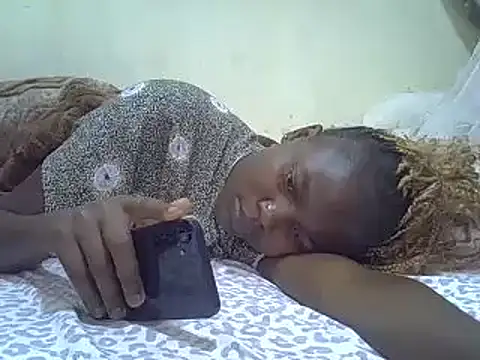 pretty vivy online show from 03.23.25