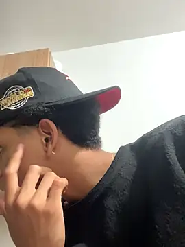 Snapshot of JoanG10 chatting on 09.09.25 JoanG10 online show from 09.09.25