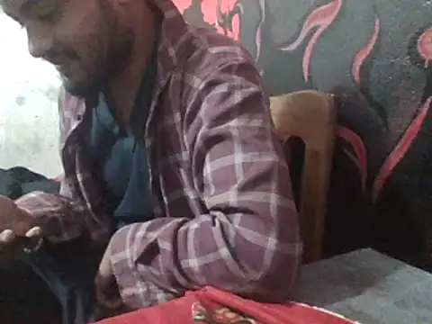 Snapshot of Kenny-kay chatting on 12.20.24 Kenny-kay online show from 12.20.24