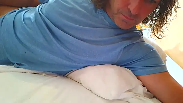 costanza7070 online show from 04.15.26