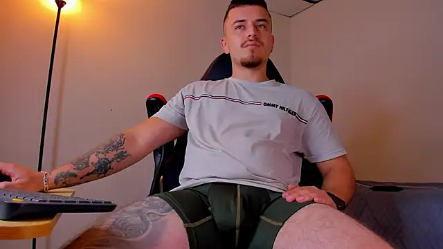 james connor2 online show from 03.16.25