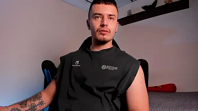 james connor2 online show from 01.08.26