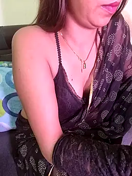 Snapshot of sexy-mohini chatting on 02.05.26 sexy-mohini online show from 02.05.26