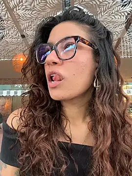 ValeriEvan online show from 09.17.25