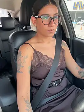 ValeriEvan online show from 04.22.26