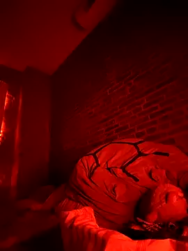 Snapshot of BlackD4uxo chatting on 04.16.26 BlackD4uxo online show from 04.16.26