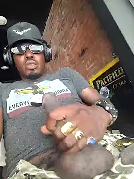 BlackD4uxo online show from 07.16.26