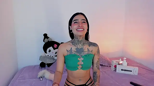 shadowcatt  online show from 12.12.24