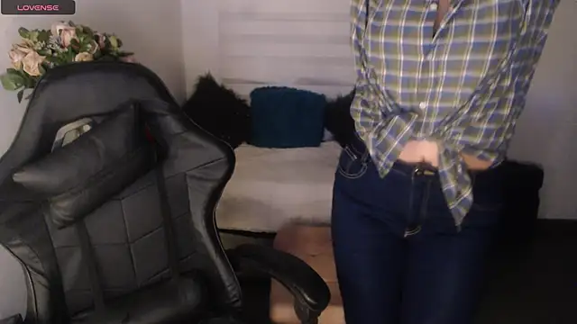 Snapshot of steisyhills chatting on 03.13.25 steisyhills online show from 03.13.25