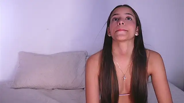 Snapshot of Nicky_and_Blake chatting on 12.13.24 Nicky and Blake online show from 12.13.24