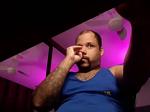 Ale Mineiro online show from 05.06.26