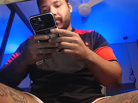 Ale Mineiro online show from 05.23.26