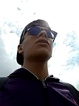 Snapshot of Cuervo_maniaco chatting on 12.10.24 Cuervo maniaco online show from 12.10.24