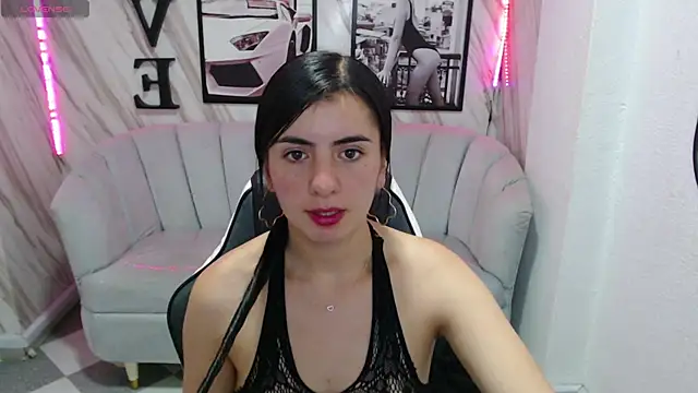 Snapshot of _samantha_b chatting on 12.21.24 samantha b online show from 12.21.24