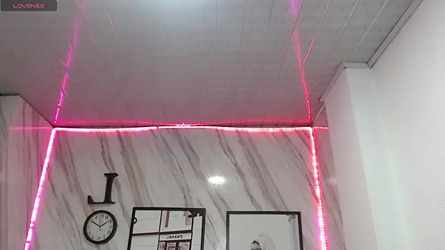 Snapshot of _samantha_b chatting on 01.18.25 samantha b online show from 01.18.25