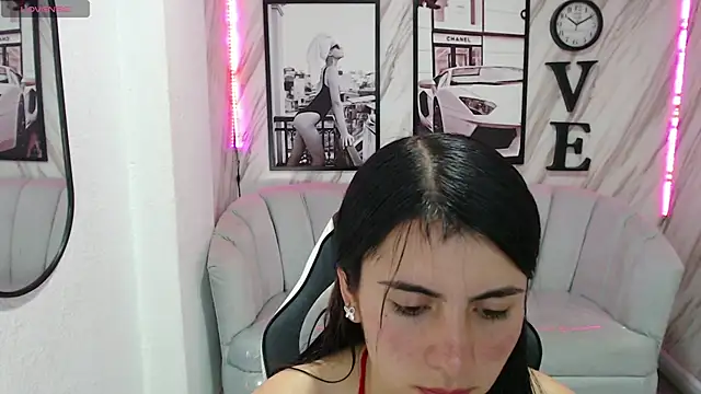 Snapshot of _samantha_b chatting on 01.31.25 samantha b online show from 01.31.25