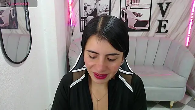 Snapshot of _samantha_b chatting on 02.25.25 samantha b online show from 02.25.25